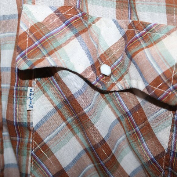 Levi's plaid regular fit western shirt size medium - Picture 3 of 5